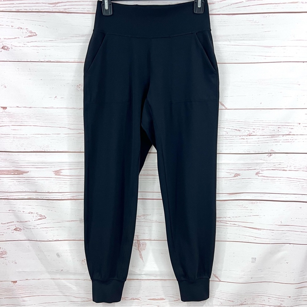 Lululemon High Rise Align Jogger Pants 28” Loungewear Athleisure Athletic